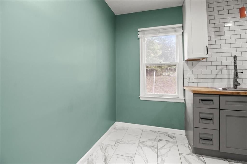 101 E Pocahontas Lane — photo 11
