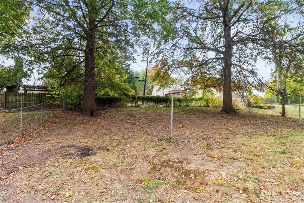101 E Pocahontas Lane — photo 18