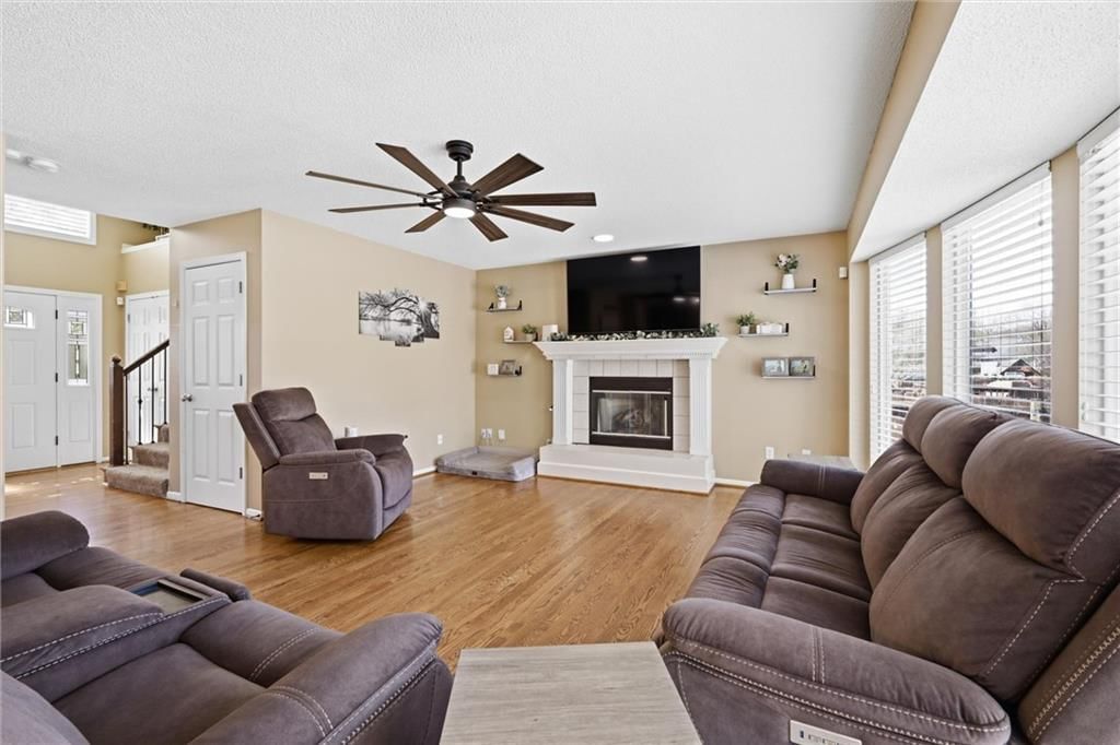 217 NE Paseo Place — photo 8