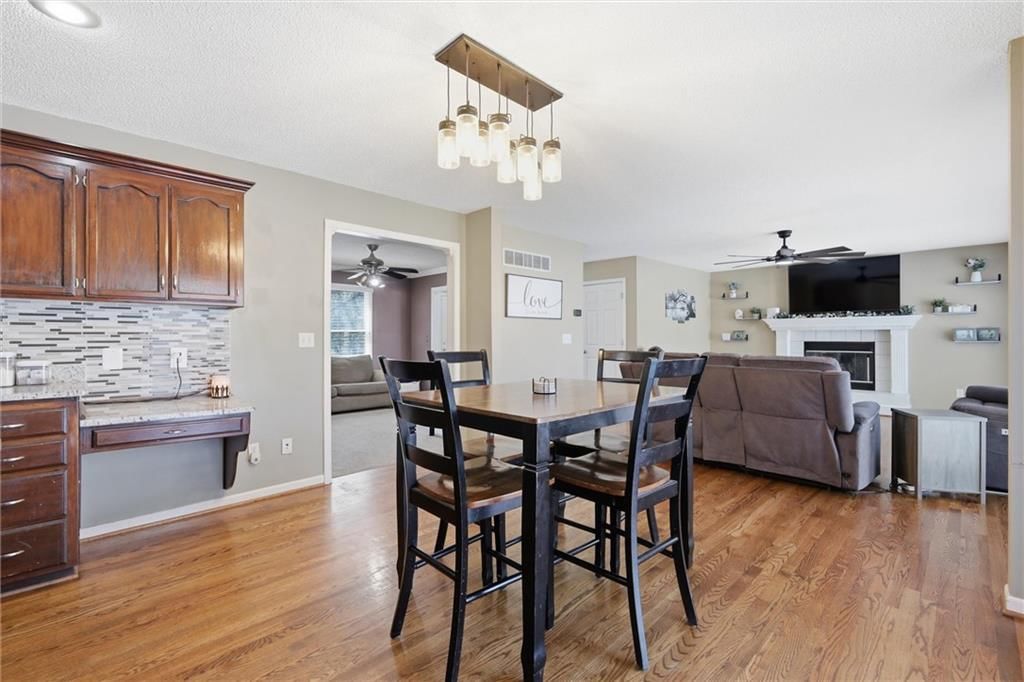 217 NE Paseo Place — photo 10