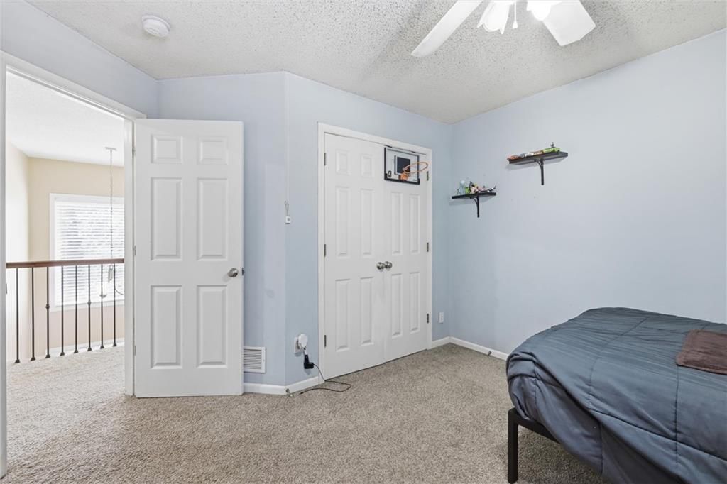 217 NE Paseo Place — photo 19