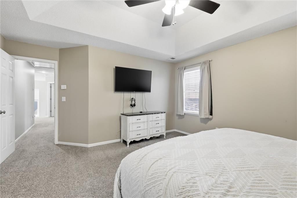 217 NE Paseo Place — photo 26
