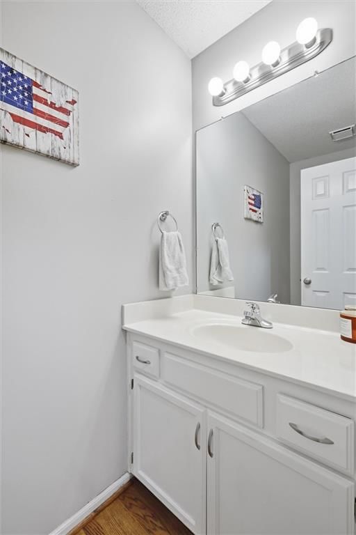 217 NE Paseo Place — photo 30