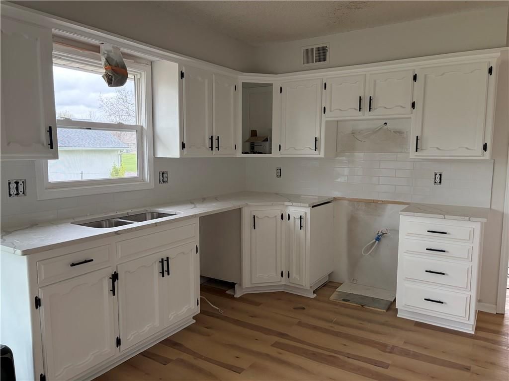 3316 S Gardner Road — photo 2
