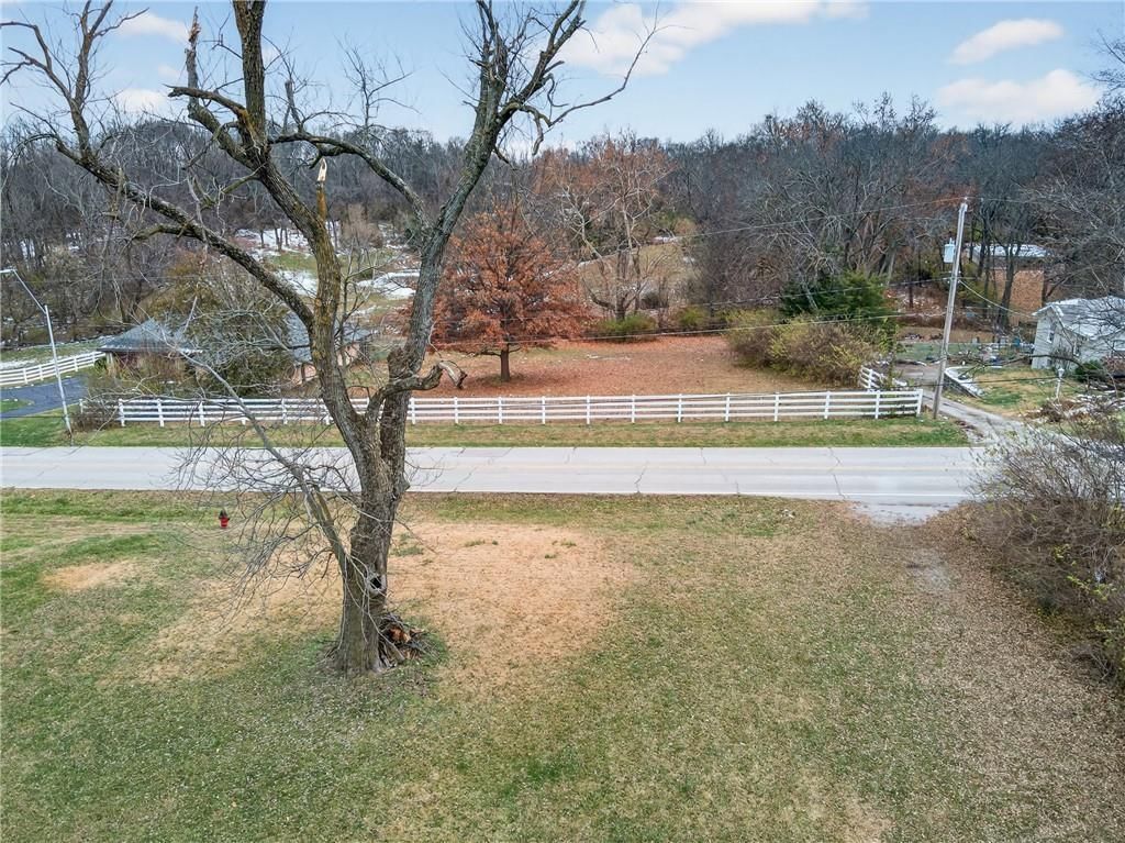 4924 NW Linden Road — photo 5