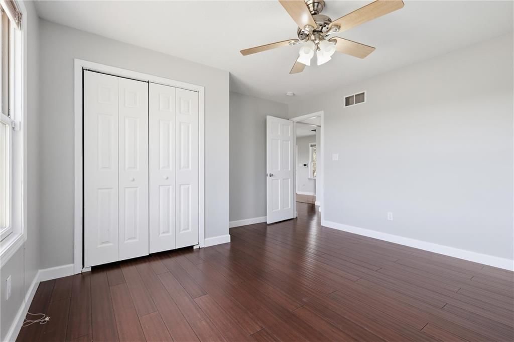1902 E 300 Road — photo 18