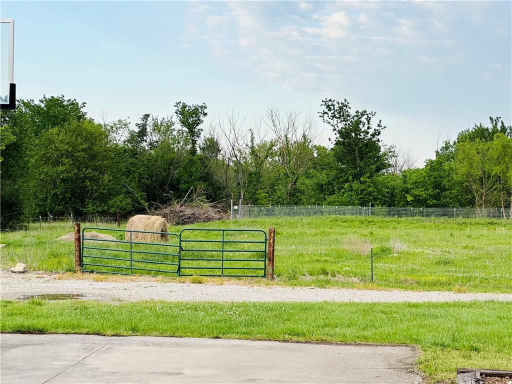 1358 26000 Road — photo 79