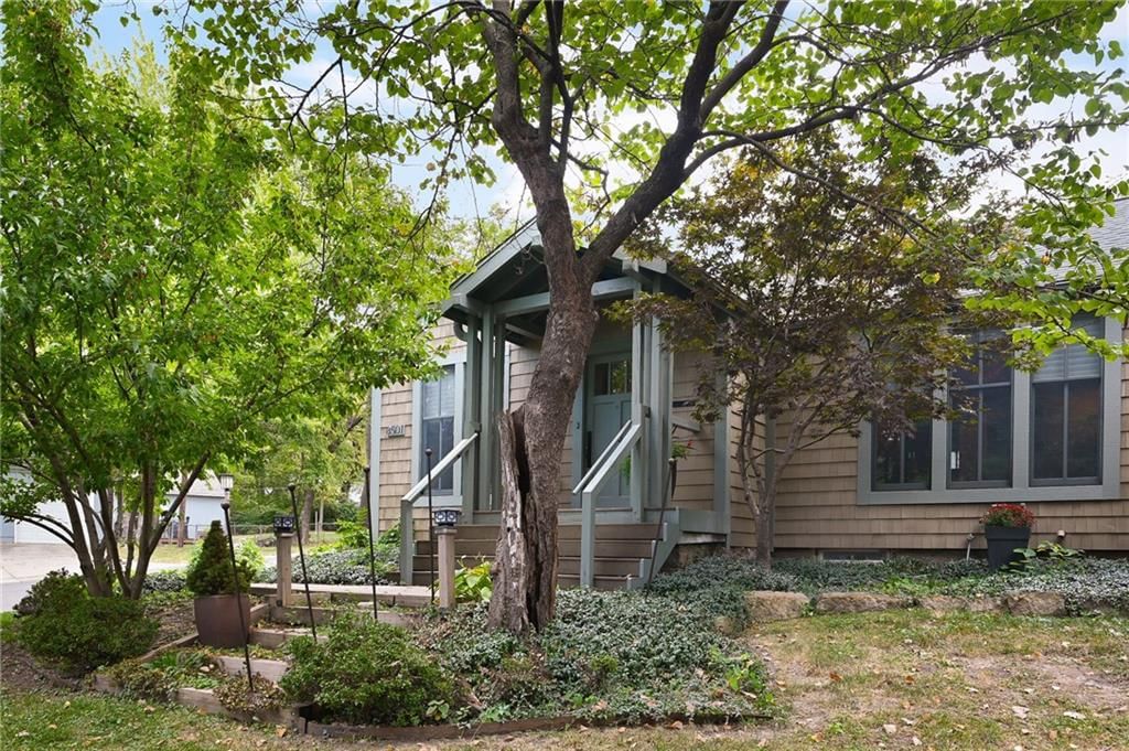 8501 Riley Street — photo 2