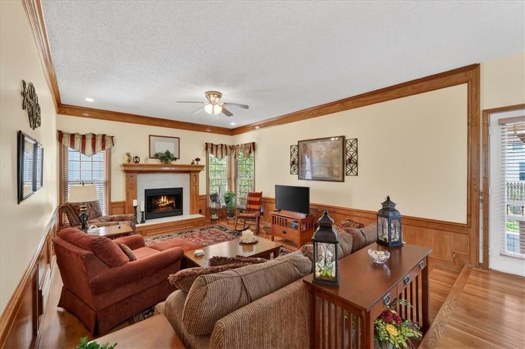 13162 England Street — photo 14