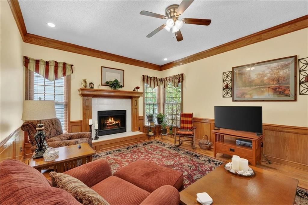 13162 England Street — photo 16
