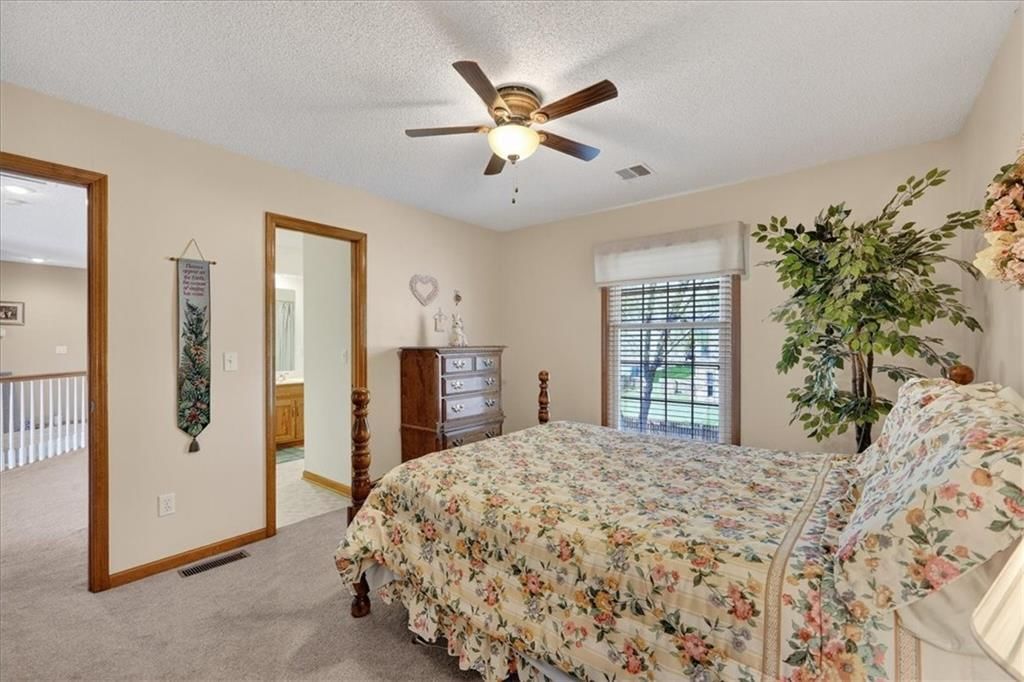 13162 England Street — photo 29