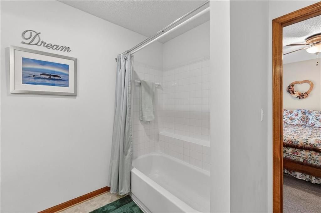 13162 England Street — photo 31