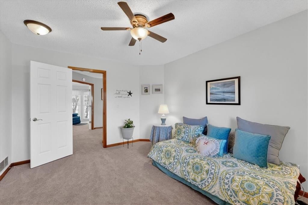 13162 England Street — photo 33
