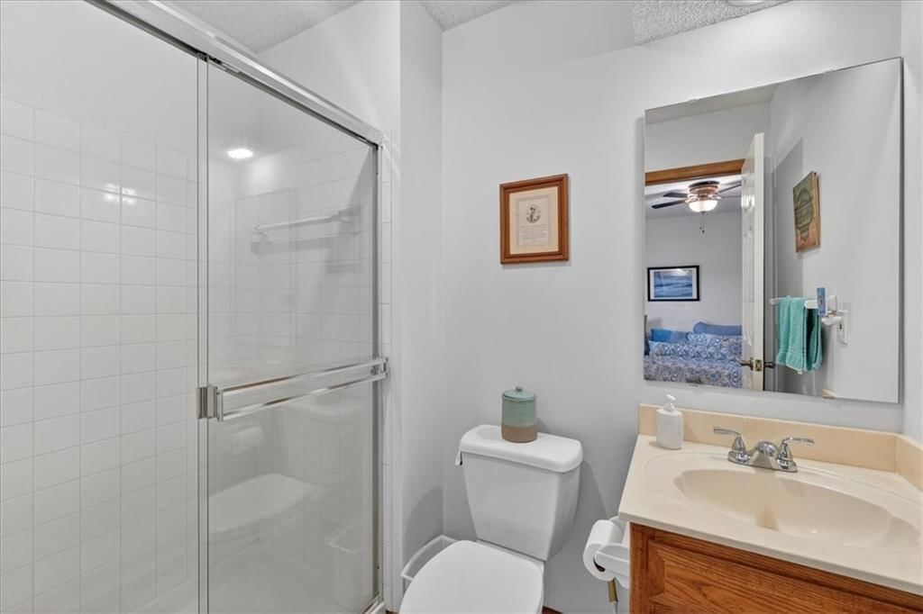 13162 England Street — photo 34