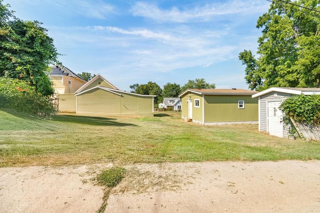 6225 E 10th and 6227 Street — photo 35