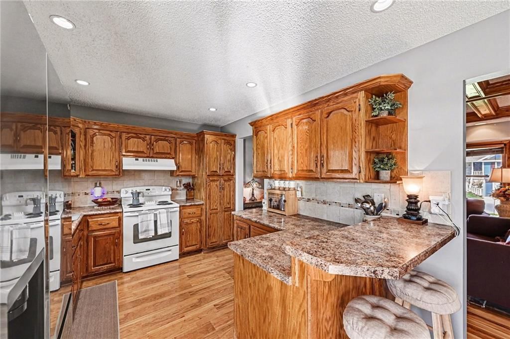 304 Mesa Drive — photo 10