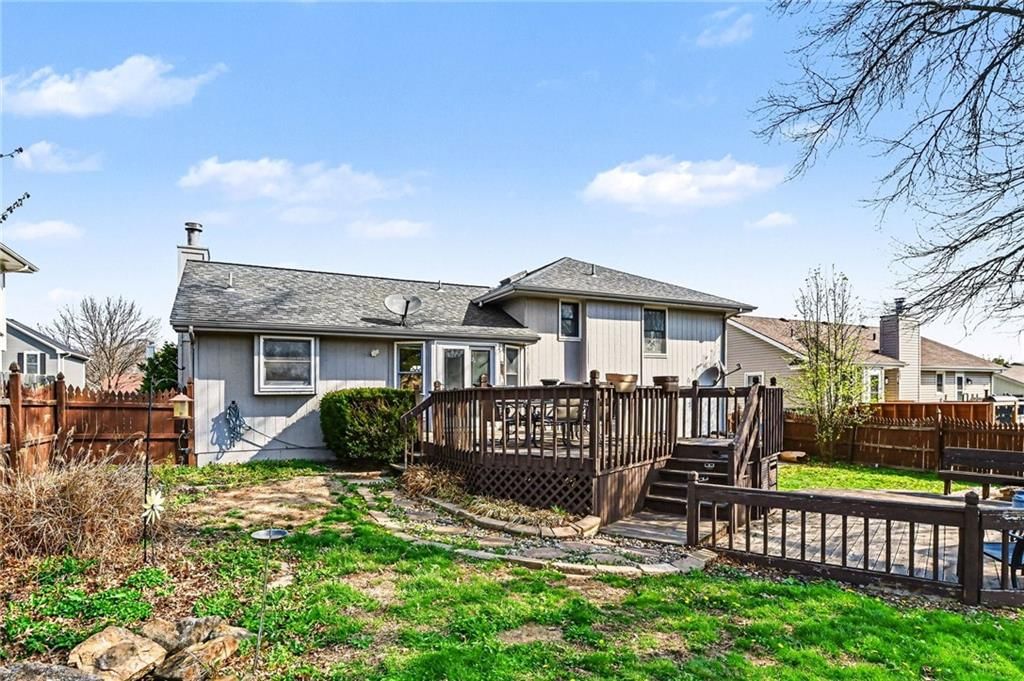 304 Mesa Drive — photo 31