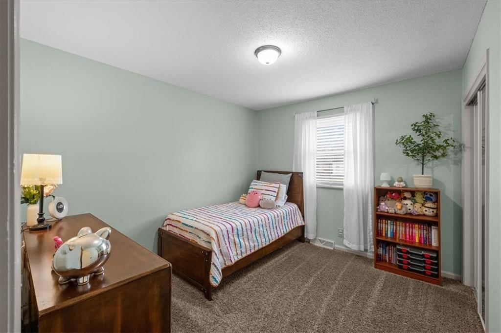 5648 Long Street — photo 17