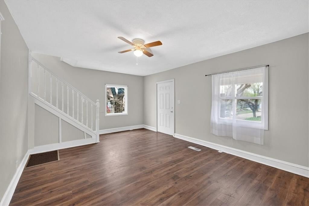 800 Bales Court — photo 9
