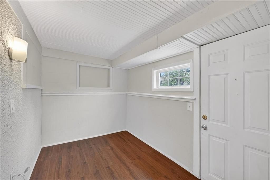 800 Bales Court — photo 18