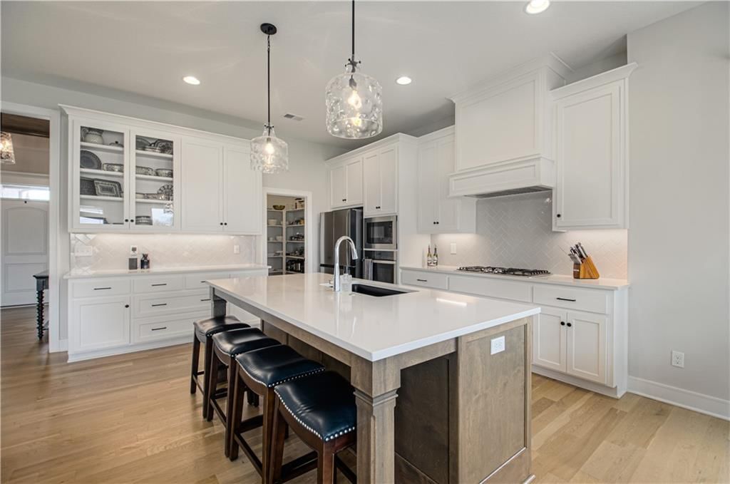 1542 SW Arbor Park Drive — photo 11