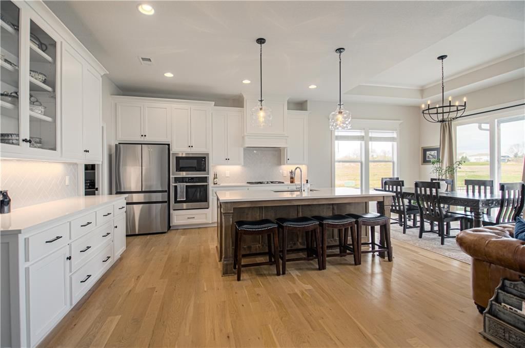 1542 SW Arbor Park Drive — photo 12