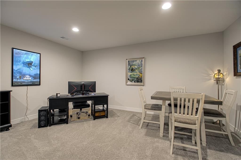 1542 SW Arbor Park Drive — photo 31