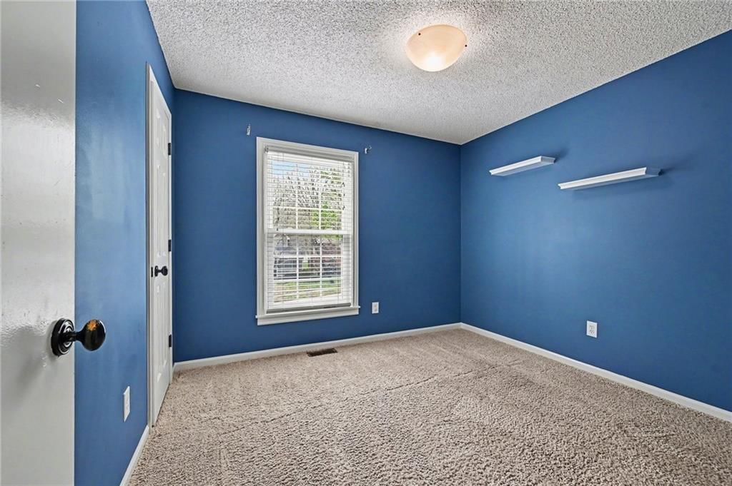 8529 N Virginia Avenue — photo 20