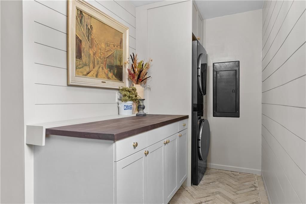 225 NW Hickory Street — photo 34