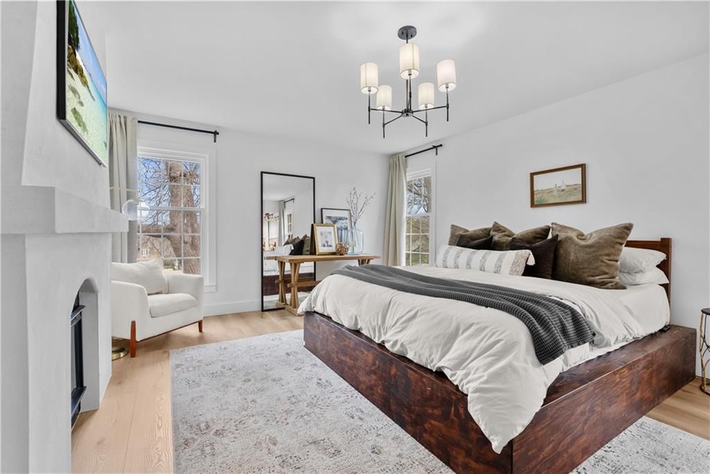 225 NW Hickory Street — photo 37
