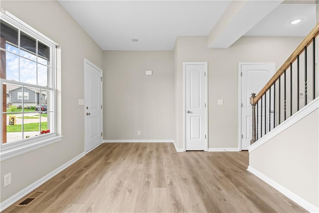 20208 E 23rd Terrace Court S — photo 6