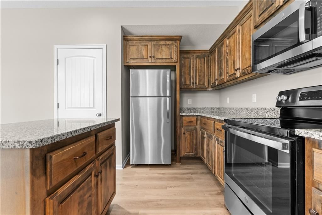 20208 E 23rd Terrace Court S — photo 15
