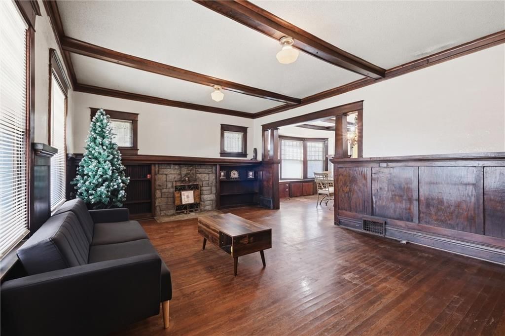 4230 Locust Street — photo 3