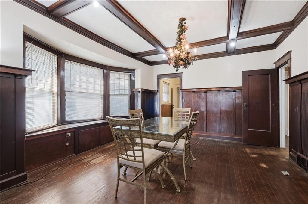 4230 Locust Street — photo 8
