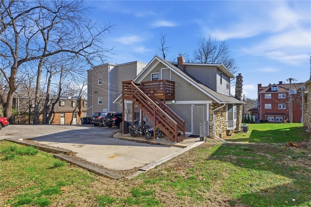 4230 Locust Street — photo 23