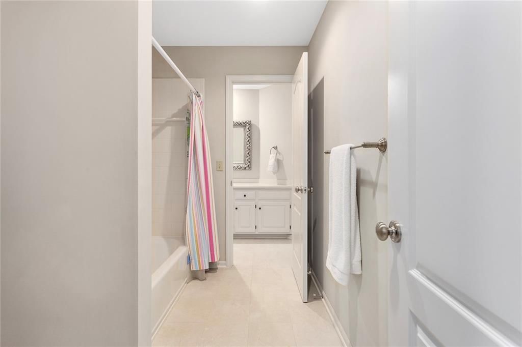 10200 Magnolia Lane — photo 41