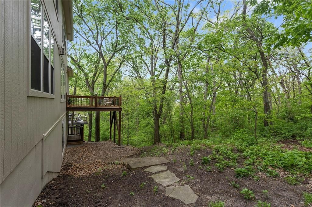 10200 Magnolia Lane — photo 53