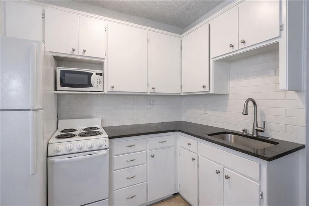 3433 Central Street — photo 12