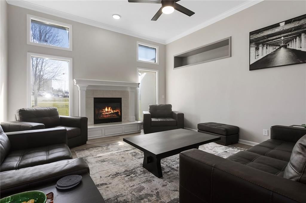 15919 E 78th Street — photo 3