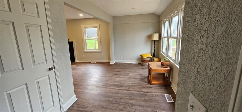 1600 Country Club Drive — photo 20