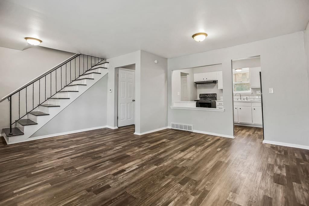 212 N Oak Drive — photo 19