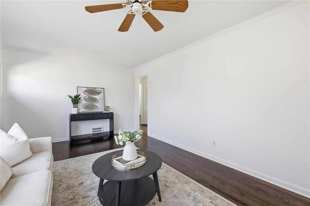 7824 Juniper Street — photo 9