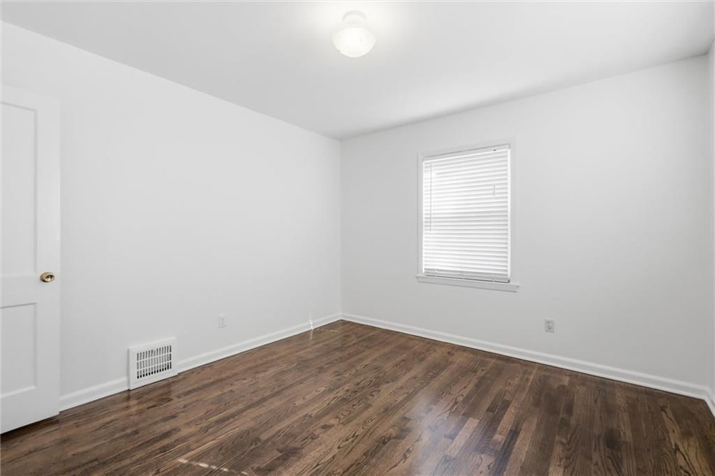 7824 Juniper Street — photo 22
