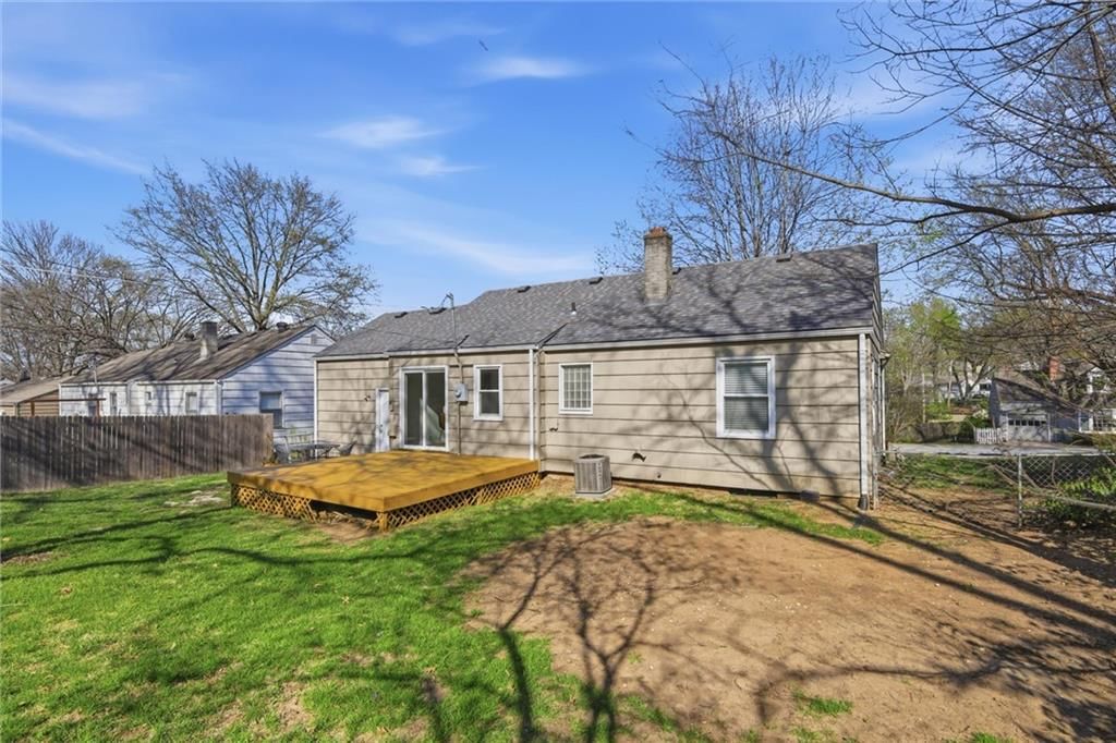 7824 Juniper Street — photo 30