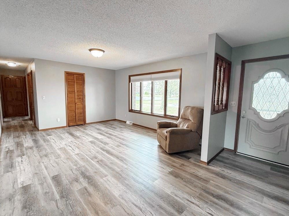 1303 S Forest Street — photo 10