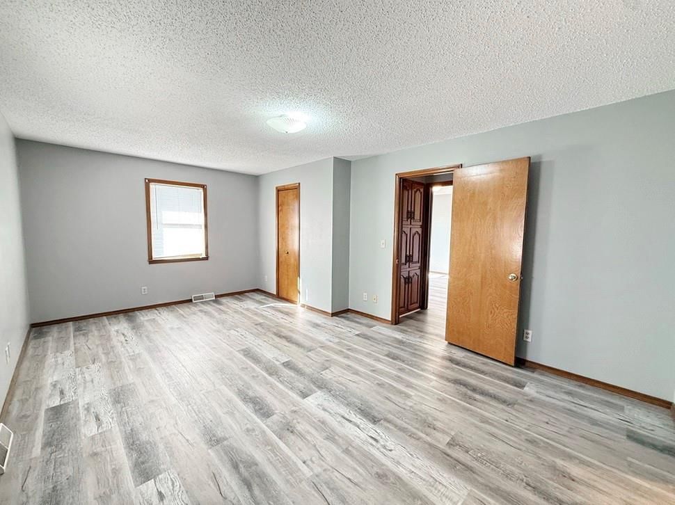 1303 S Forest Street — photo 26
