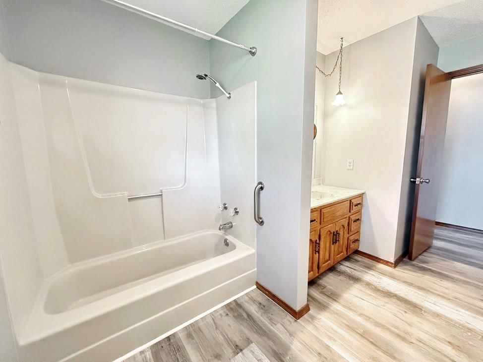 1303 S Forest Street — photo 34
