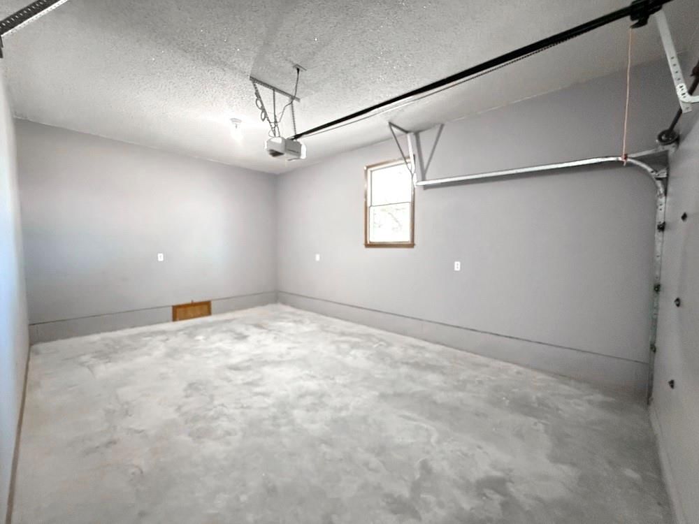 1303 S Forest Street — photo 35