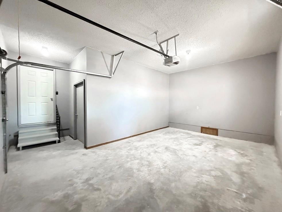 1303 S Forest Street — photo 36