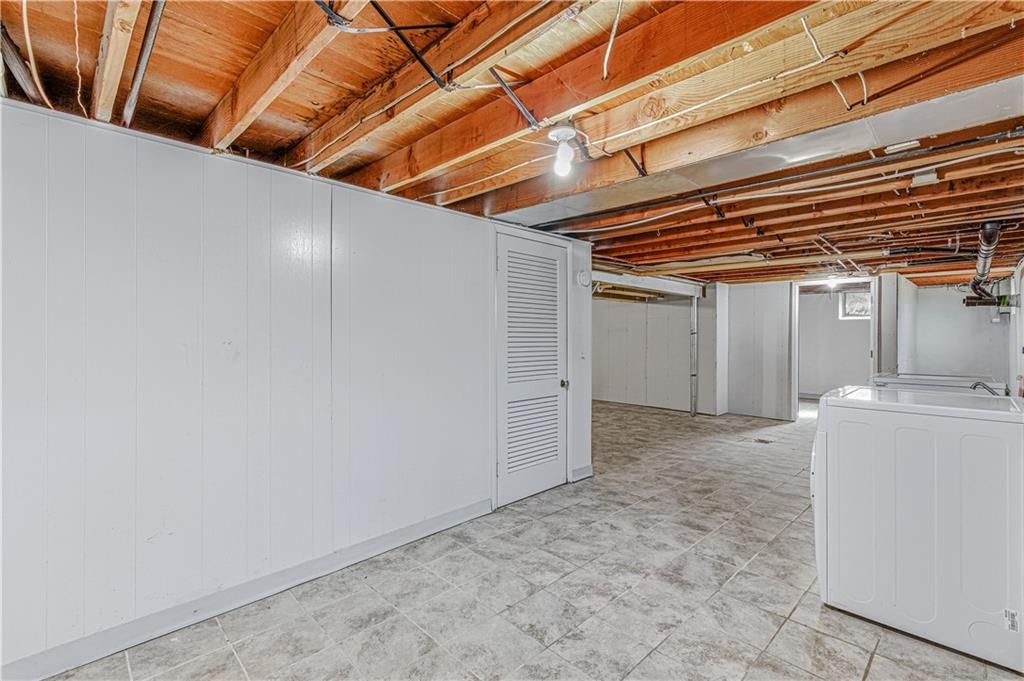 9805 E Linwood Boulevard — photo 14